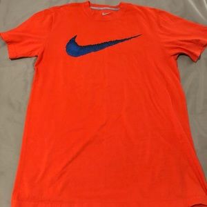 Nike T shirt